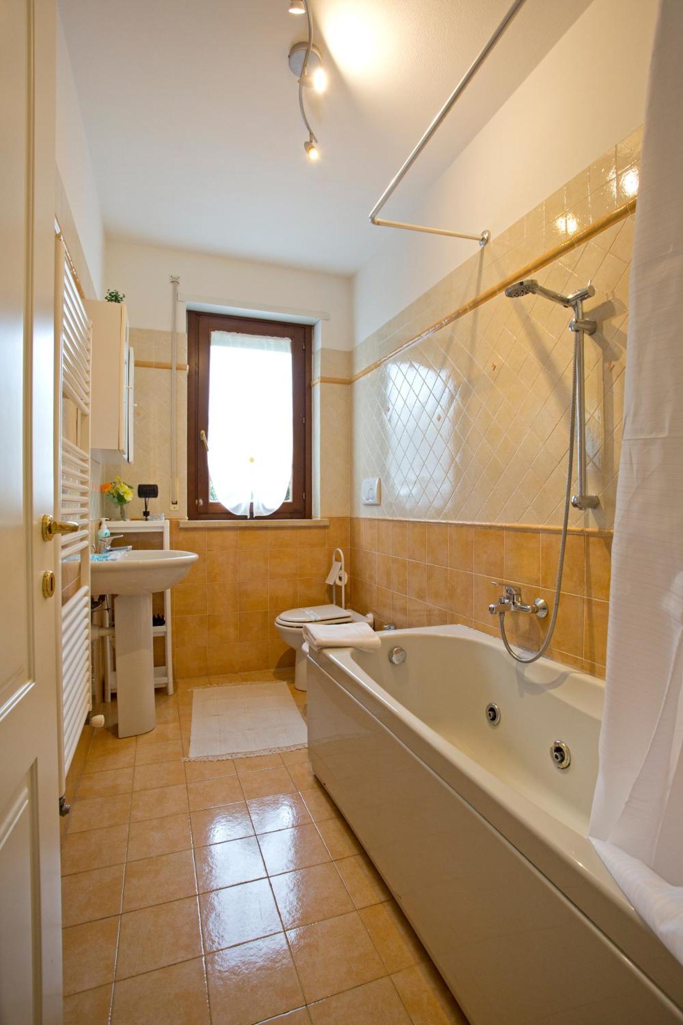Casa Dei Filati, Cosy Flat With Garden And Parking Close To